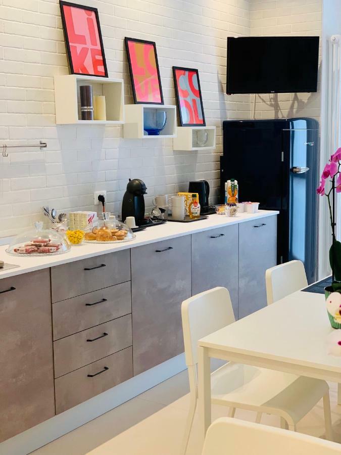 レッチェ Tuile 34 Bed & Breakfast エクステリア 写真